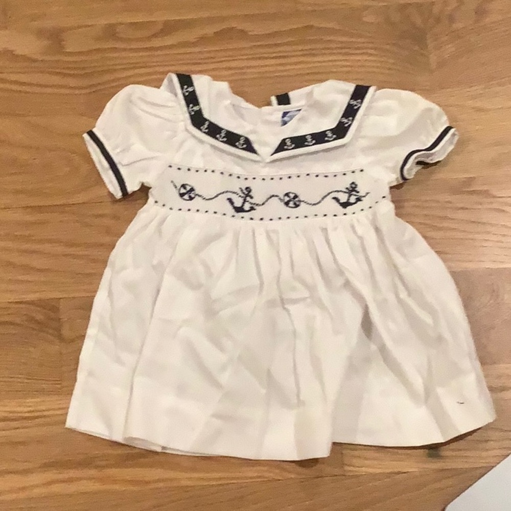 Carriage boutique dress smoke Crawford photo shoots and more